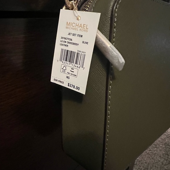 NWT Michael Kors Large Jet Set Olive Crossbody Bag - Picture 5 of 10